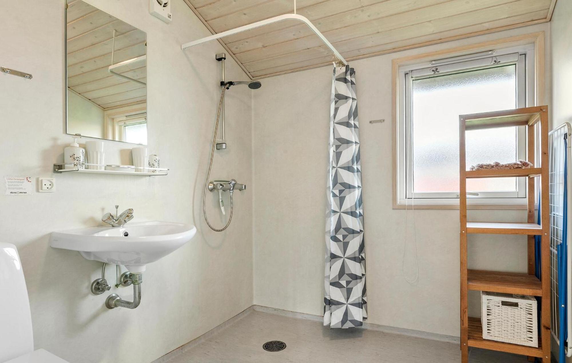 Stunning Home In Sydals With House Sea View Mommark Esterno foto